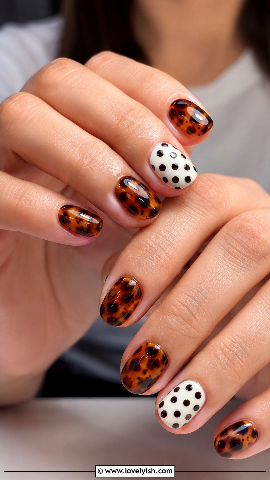 Tortoiseshell Nails With Polka Dots - 50 tortoise nail design ideas - 50 tortoise nail design ideas