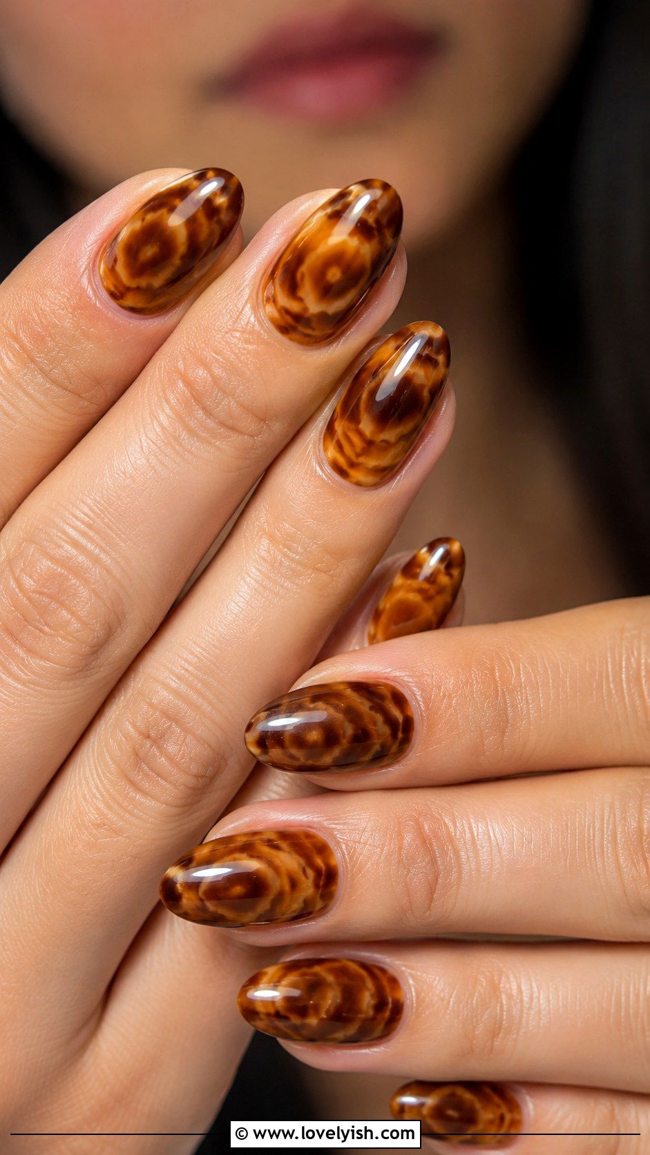 Tortoiseshell Tie Dye Nails - 50 tortoise nail design ideas - 50 tortoise nail design ideas