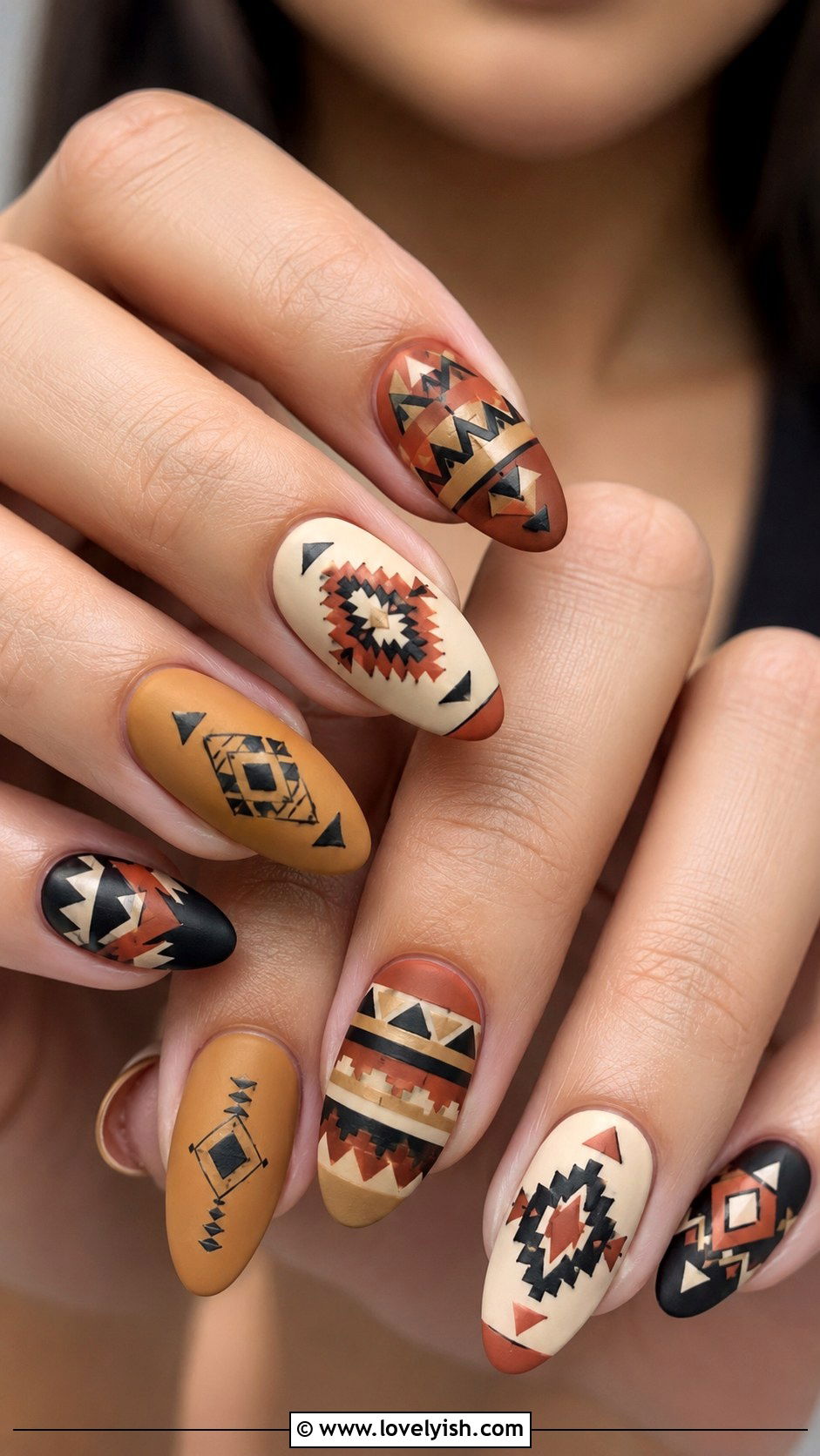 Tribal Aztec Geometric Nails - 25 geometric nail designs - 25 geometric nail designs
