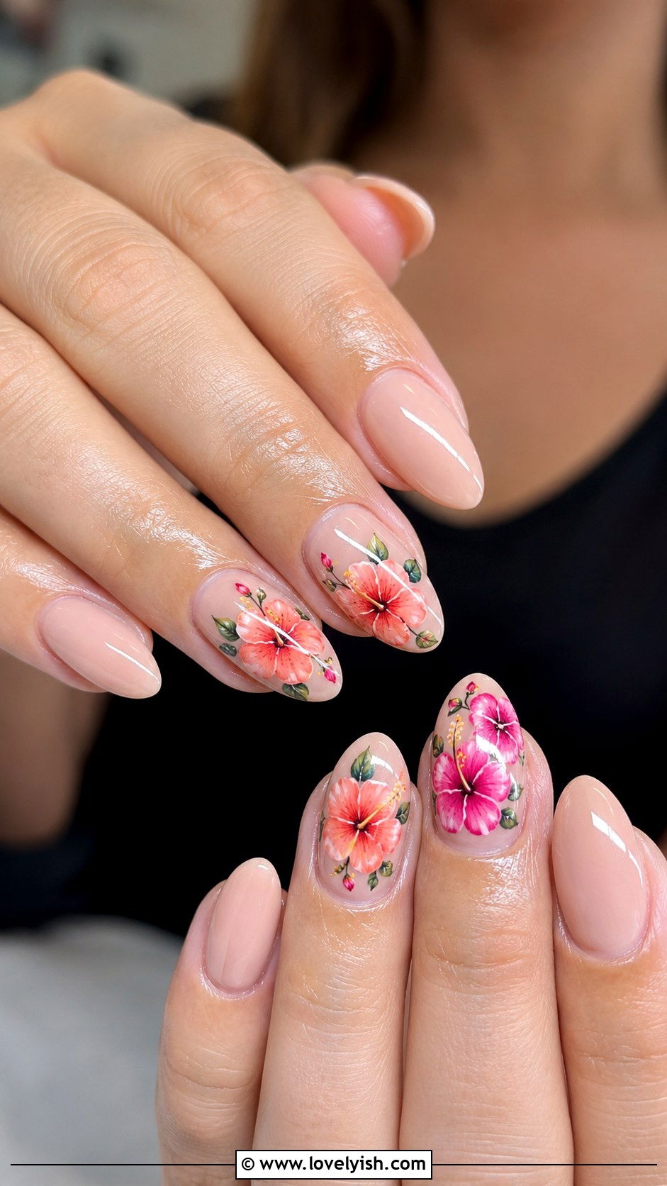 Tropical Hibiscus Floral Nails - 40 nail design summer - 40 nail design summer