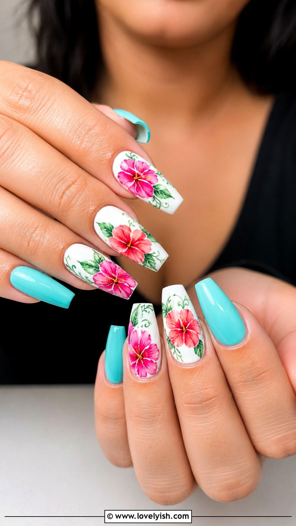 Tropical Hibiscus Summer Nails - 50 nails - 50 nails