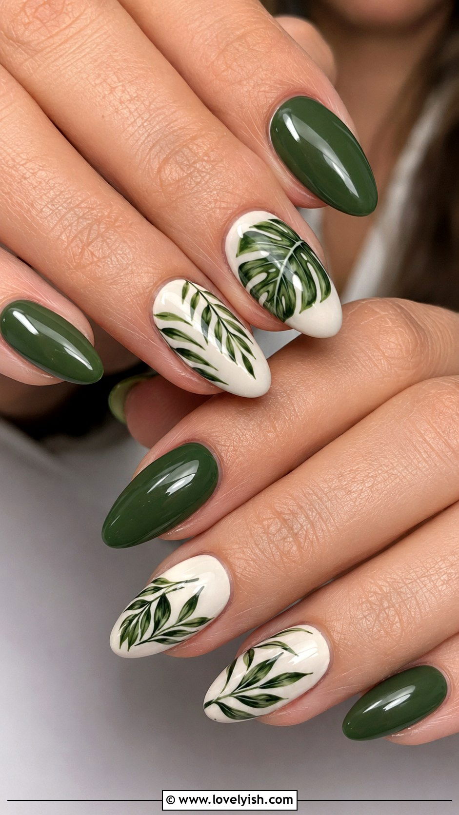 Tropical Leaf Green Nails - 38 beach nail designs - 38 beach nail designs