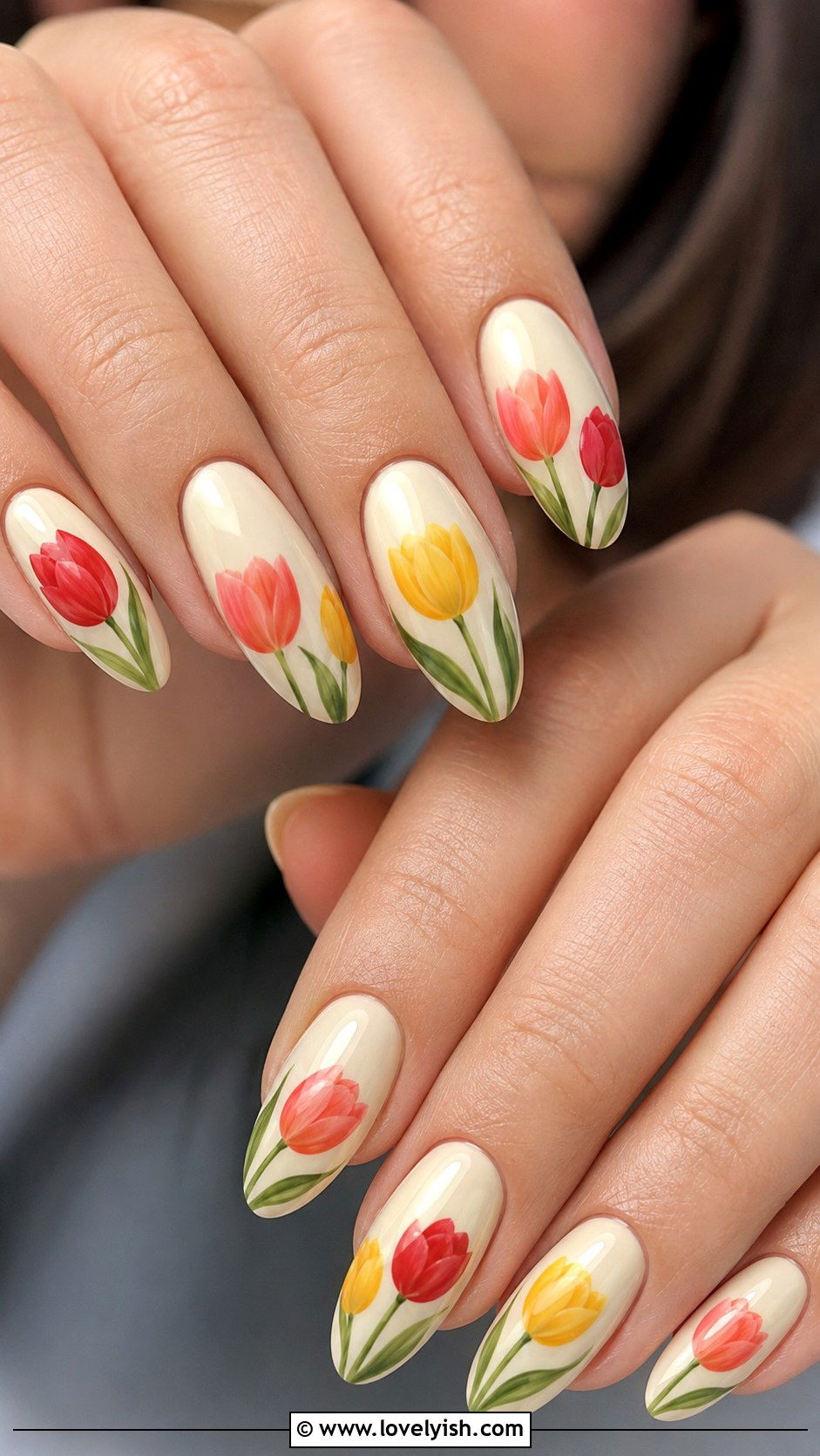 25 Floral Nail Designs for a Fresh and Pretty Manicure