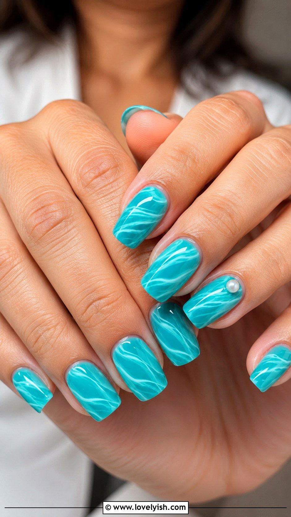 Turquoise Ocean Wave Nails - 38 beach nail designs - 38 beach nail designs