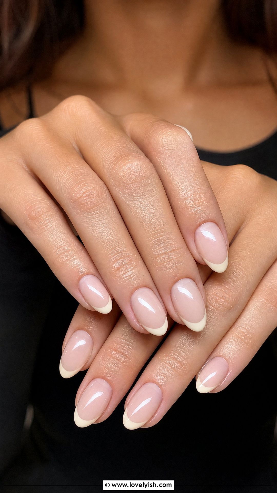 Vanilla Cream French Tips - 50 minimalist french tips - 50 minimalist french tips