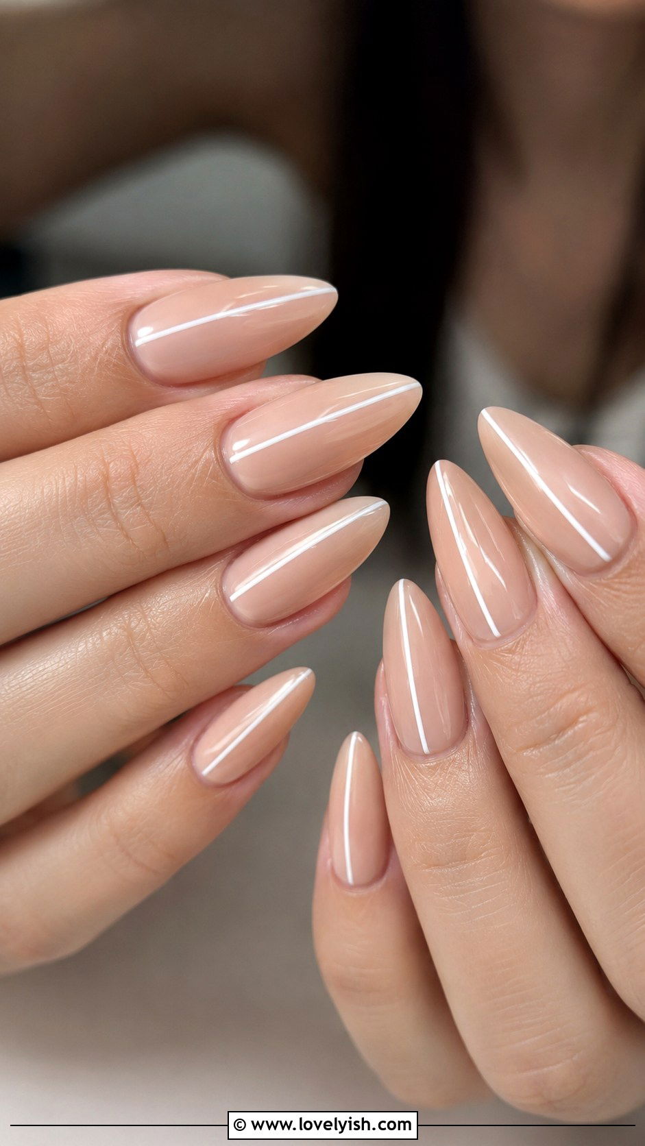 Vertical Line Nails - 50 minimalist nails - 50 minimalist nails