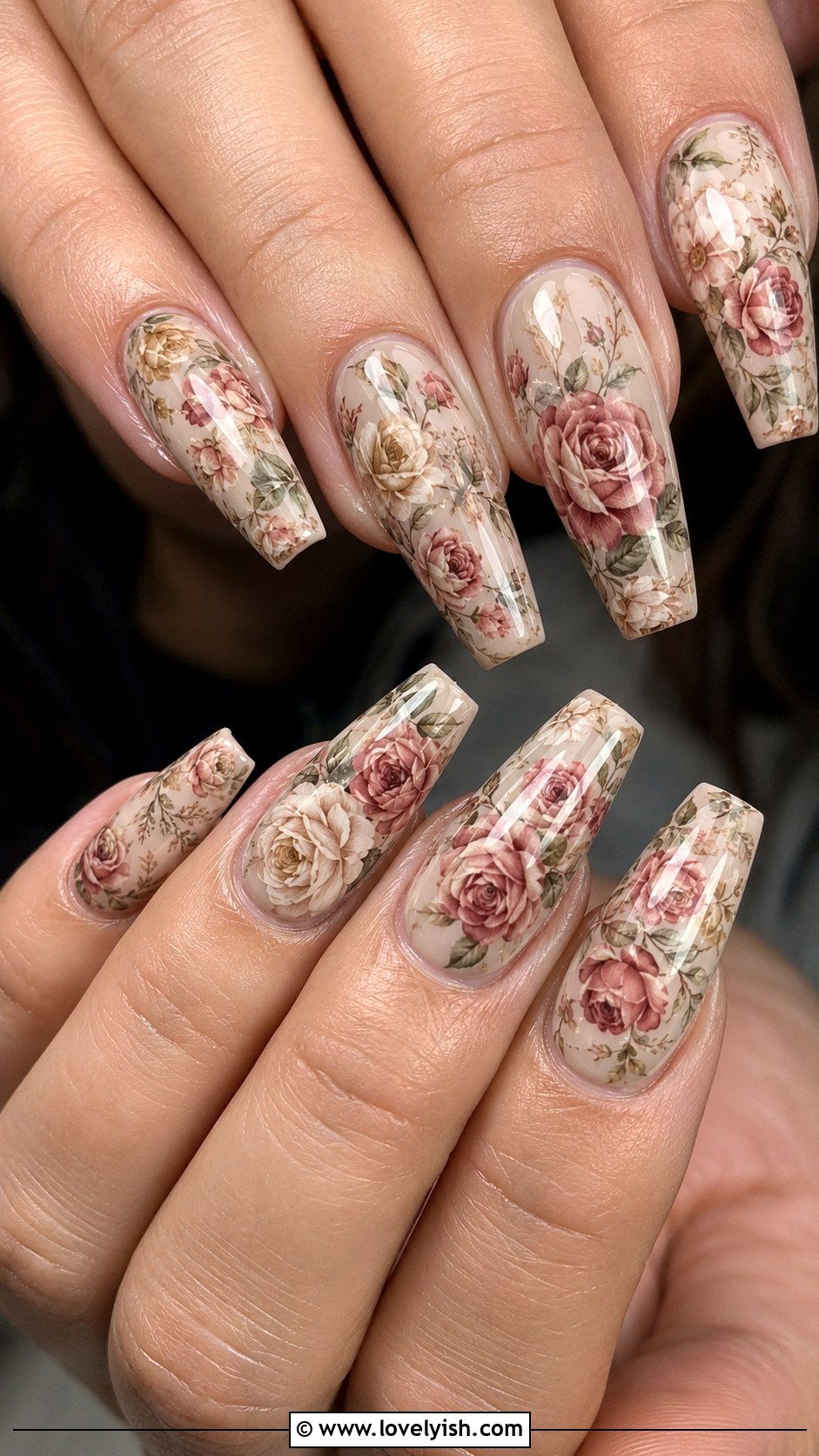 Vintage Rose Coffin Nails - 25 floral nail designs - 25 floral nail designs