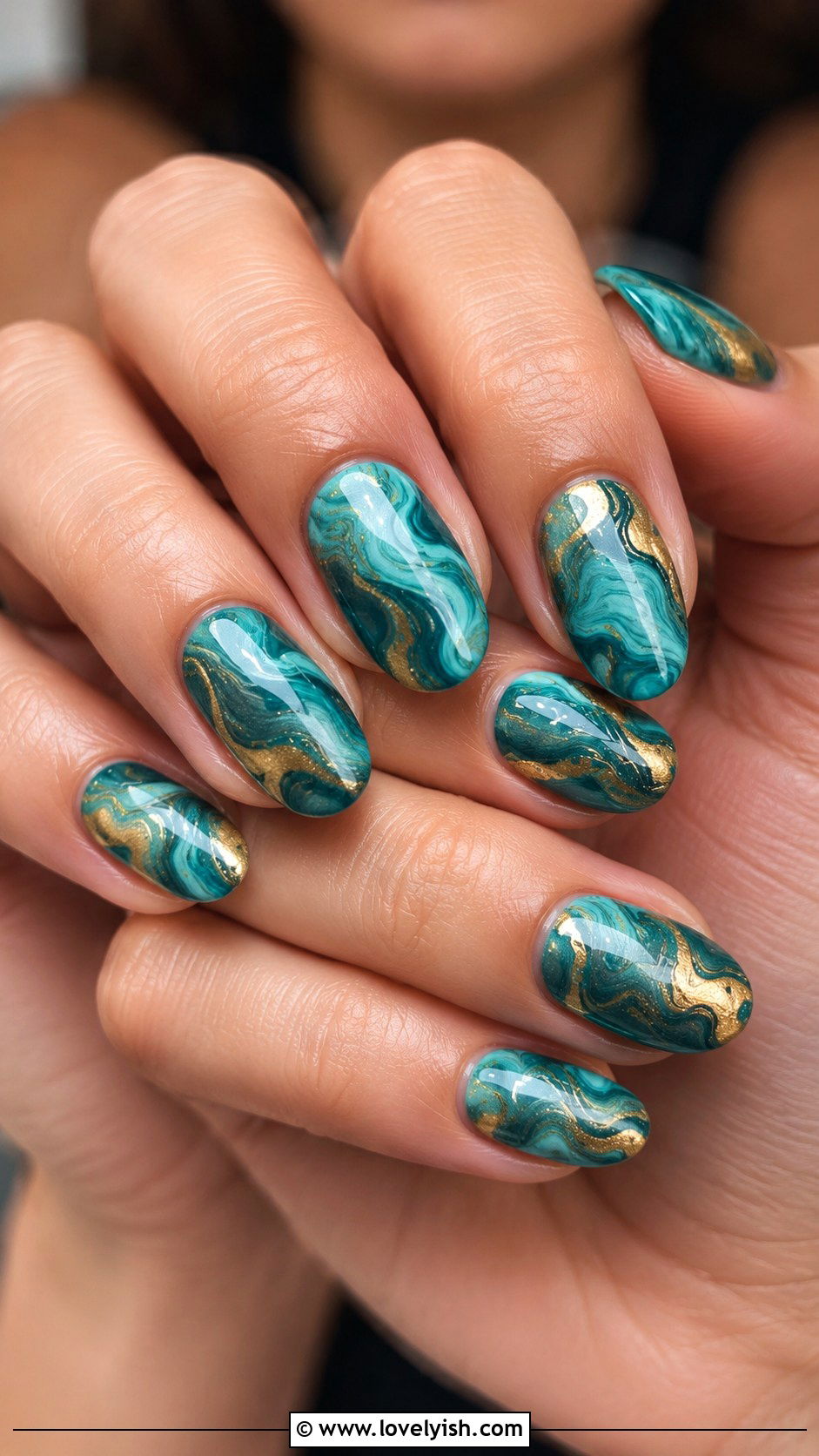 Water Marble Nail Art - 50 diy nail art - 50 diy nail art
