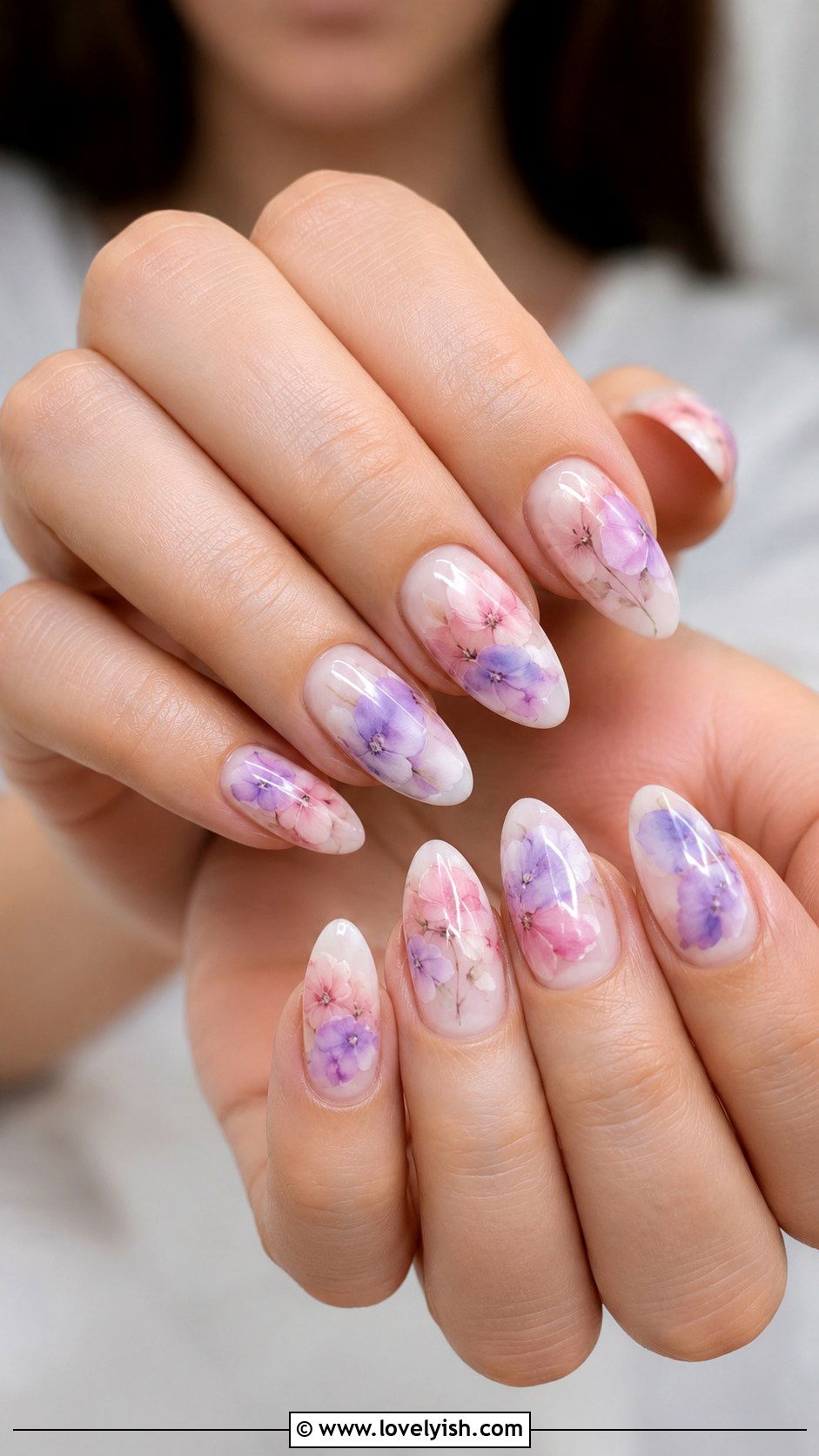 Watercolor Floral Nail Art - 25 cool nail art ideas - 25 cool nail art ideas