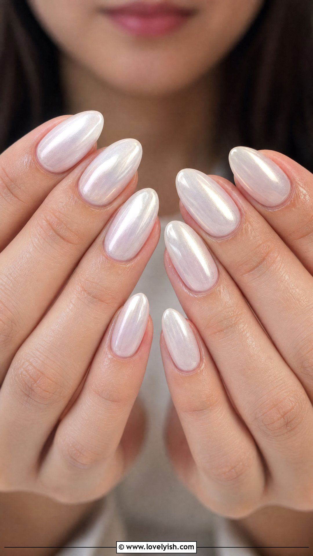 White Chrome Bridal Nails - 50 feminine nails - 50 feminine nails