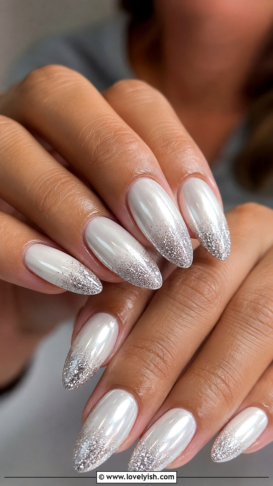 50 White Chrome Nails Ideas for a Glamorous Shine