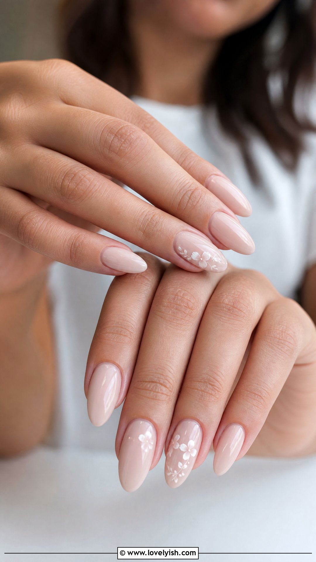 White Floral Accent Bridal Nails - 50 bridal nails - 50 bridal nails