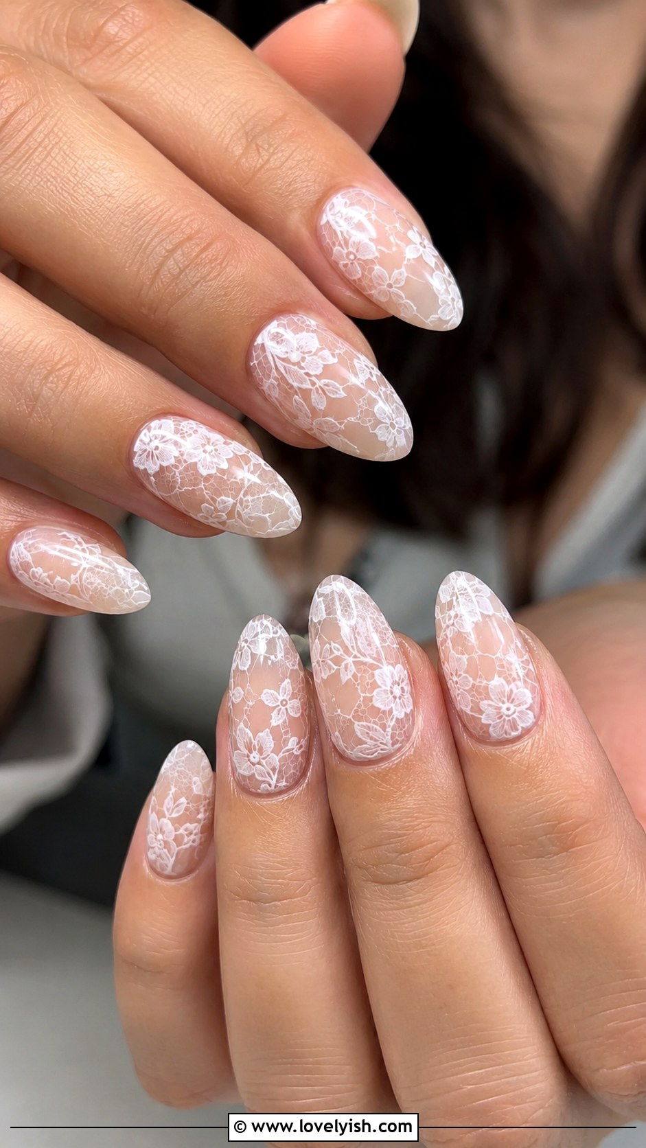 White Lace Almond Nails - 50 almond nails - 50 almond nails