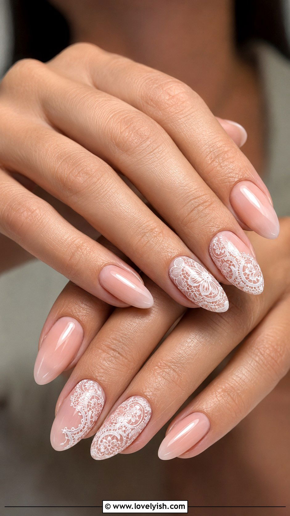White Lace Coastal Nails - 38 beach nail designs - 38 beach nail designs