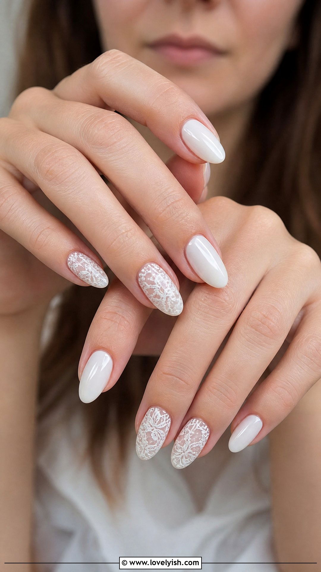 White Lace Detail Nails - 50 sophisticated nails - 50 sophisticated nails
