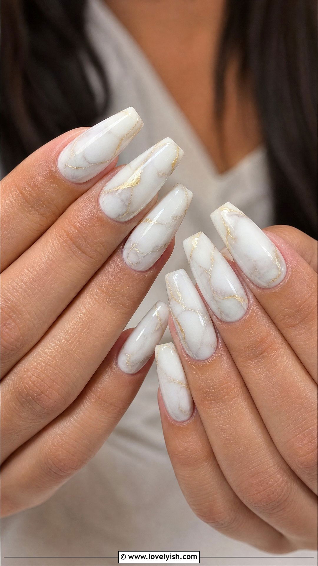 White Marble Wedding Nails - 50 classic wedding nails - 50 classic wedding nails
