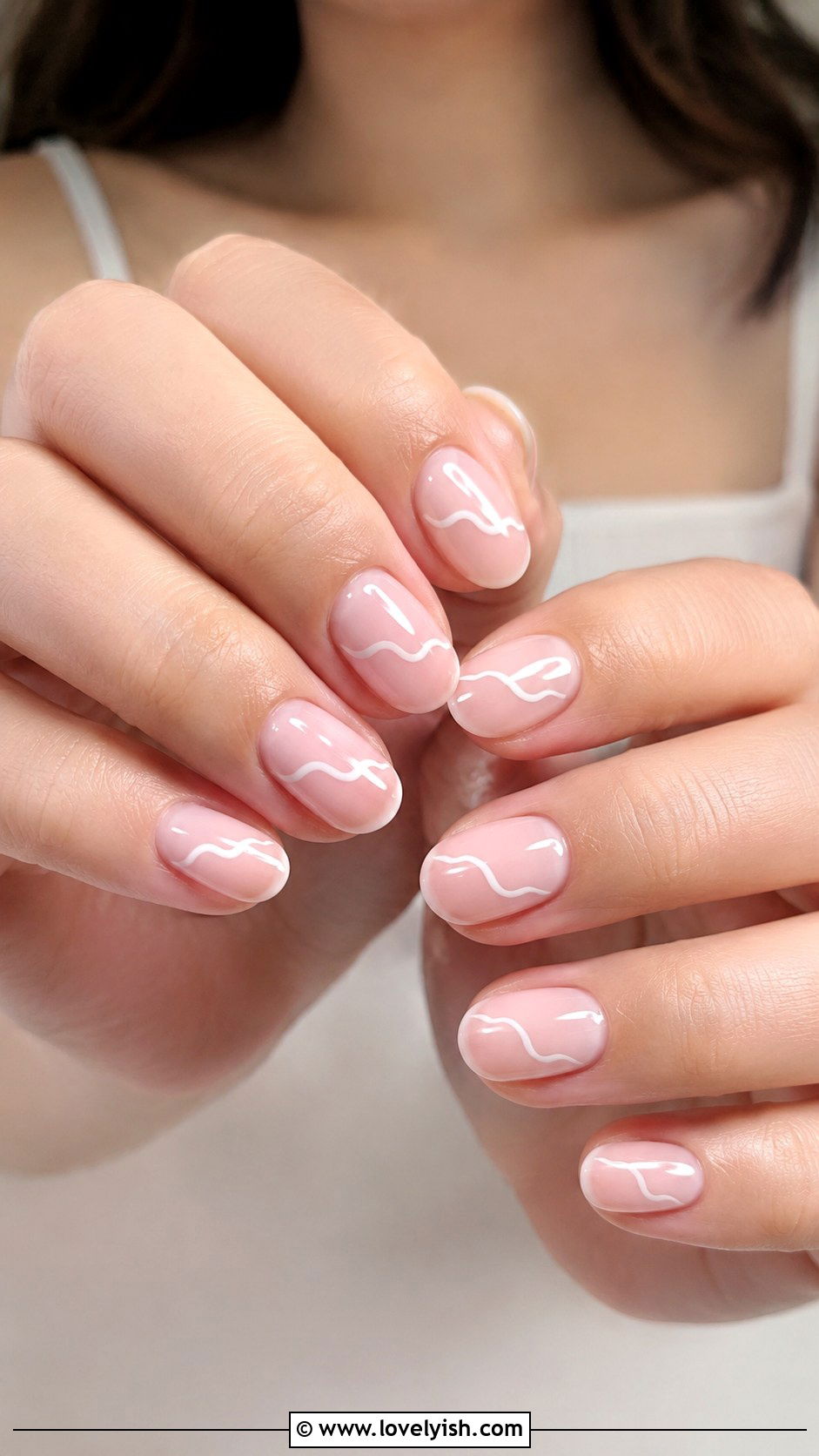White Squiggle Nails - 50 minimalist nails - 50 minimalist nails