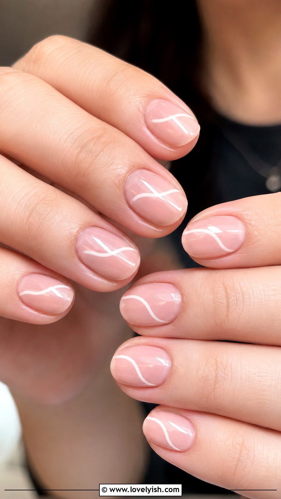 White Wavy Line on Sheer Pink Nails - 42 minimalist nail art - 42 minimalist nail art