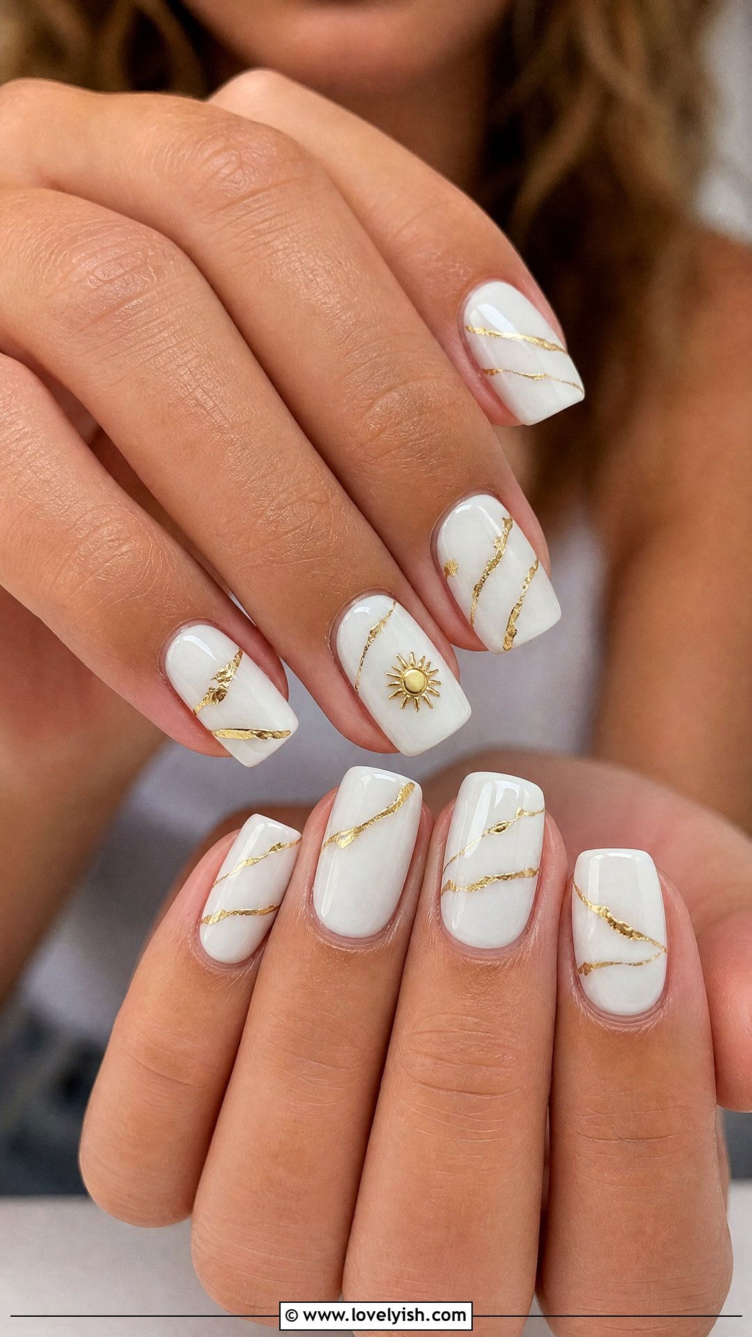 White and Gold Beach Nails - 25 beach nail ideas - 25 beach nail ideas