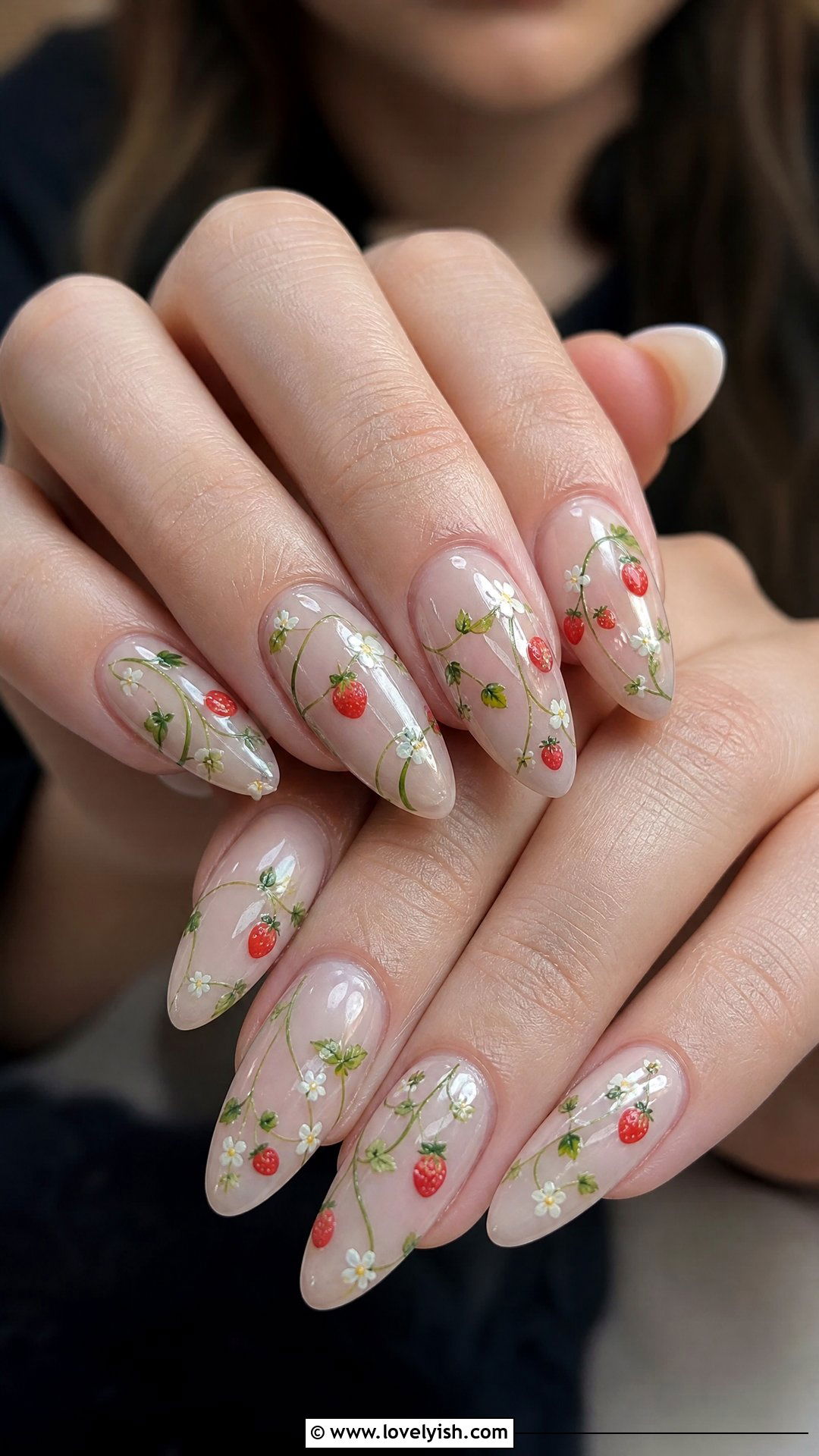 Wild Strawberry Vine Nails - 50 strawberry nails - 50 strawberry nails