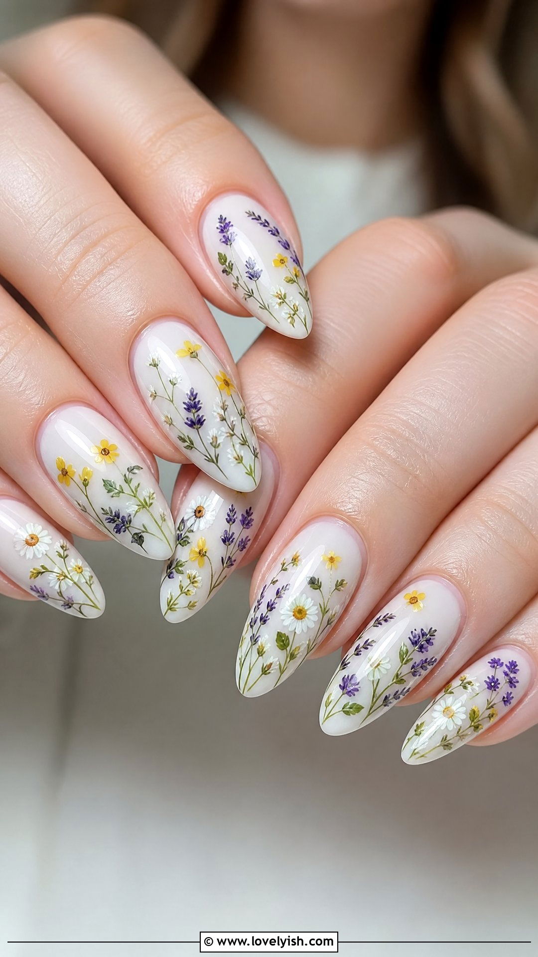 Wildflower Meadow Nails - 50 flower nails - 50 flower nails