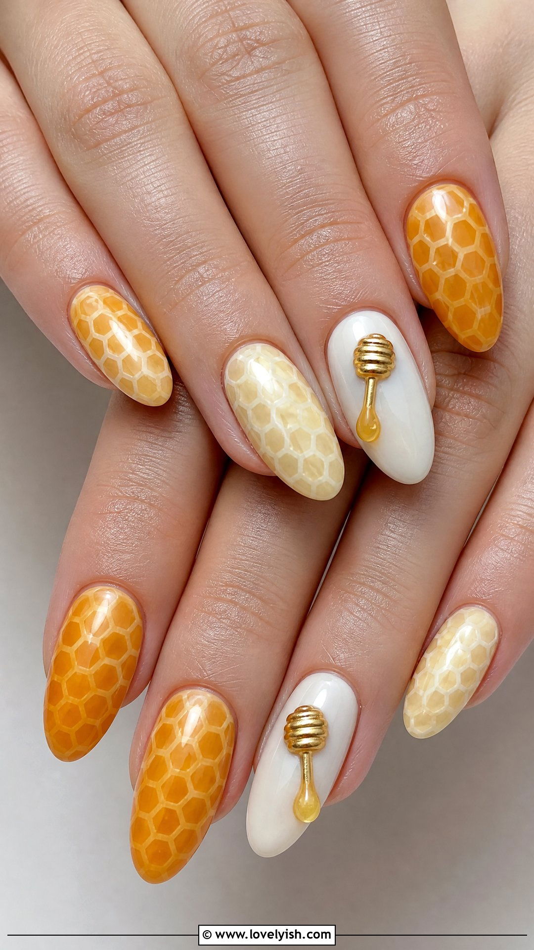 Winnie the Pooh Honeycomb Nails - 50 disney nail designs - 50 disney nail designs