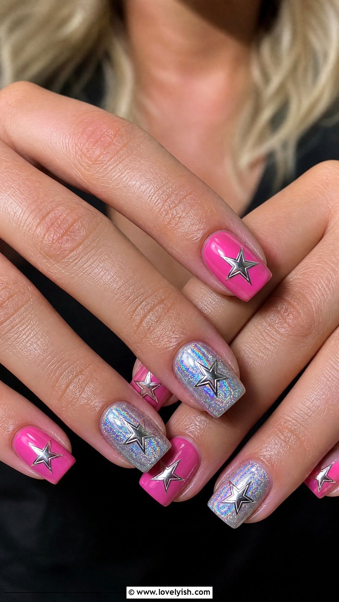 Y2K Star Nails - 30 nail designs for teens - 30 nail designs for teens