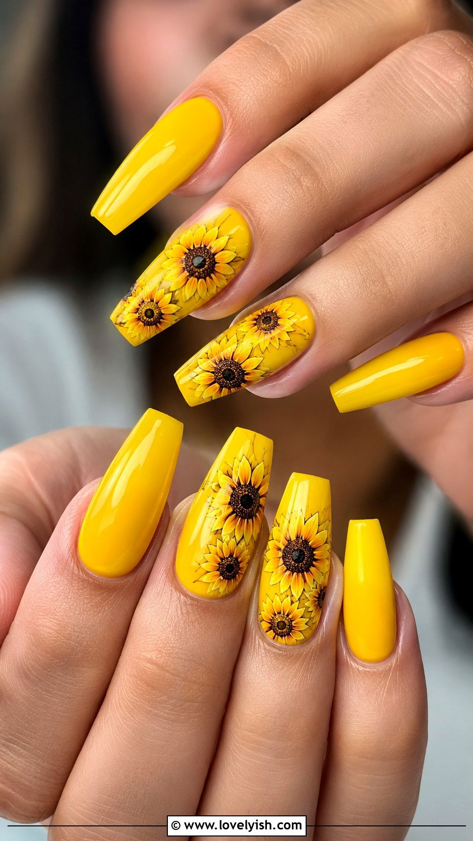 Yellow Sunflower Nail Art - 50 yellow nails - 50 yellow nails