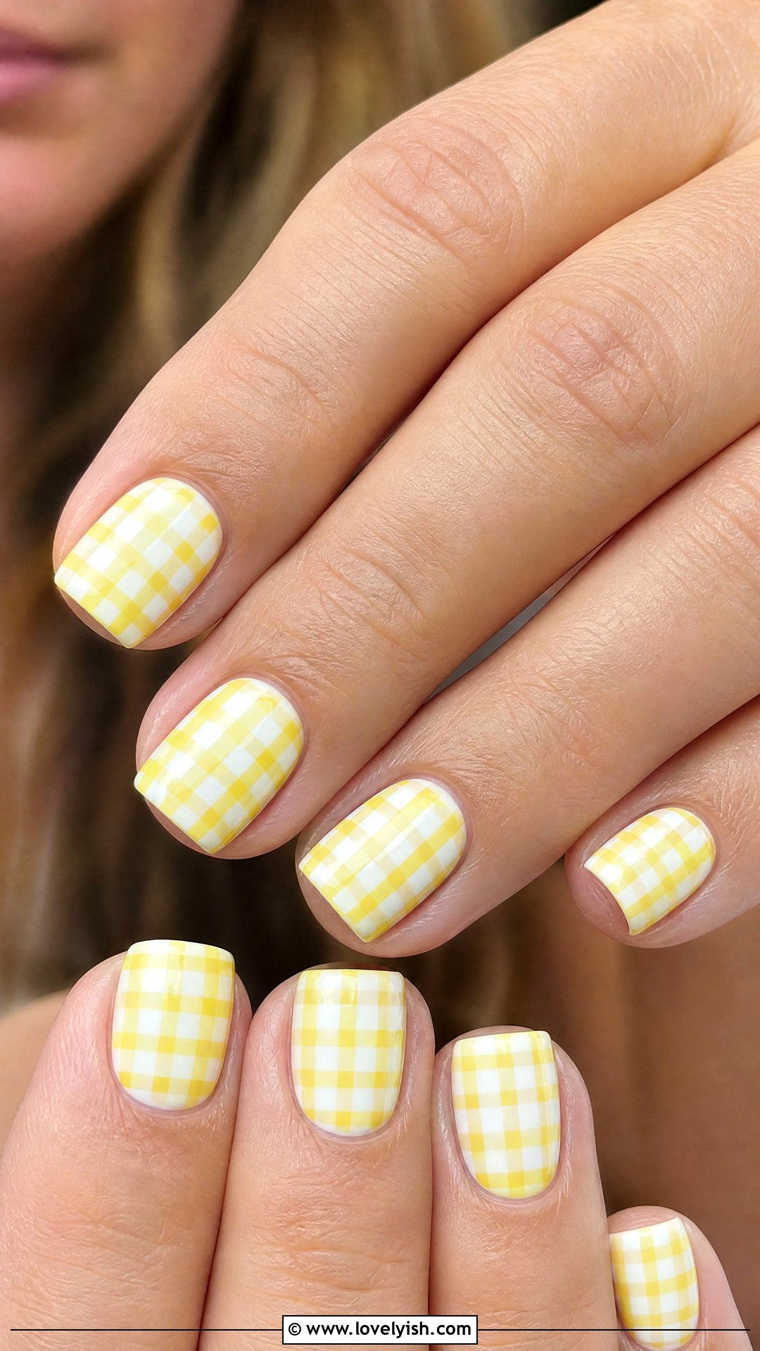 Yellow and White Gingham Nails - 50 spring nails - 50 spring nails