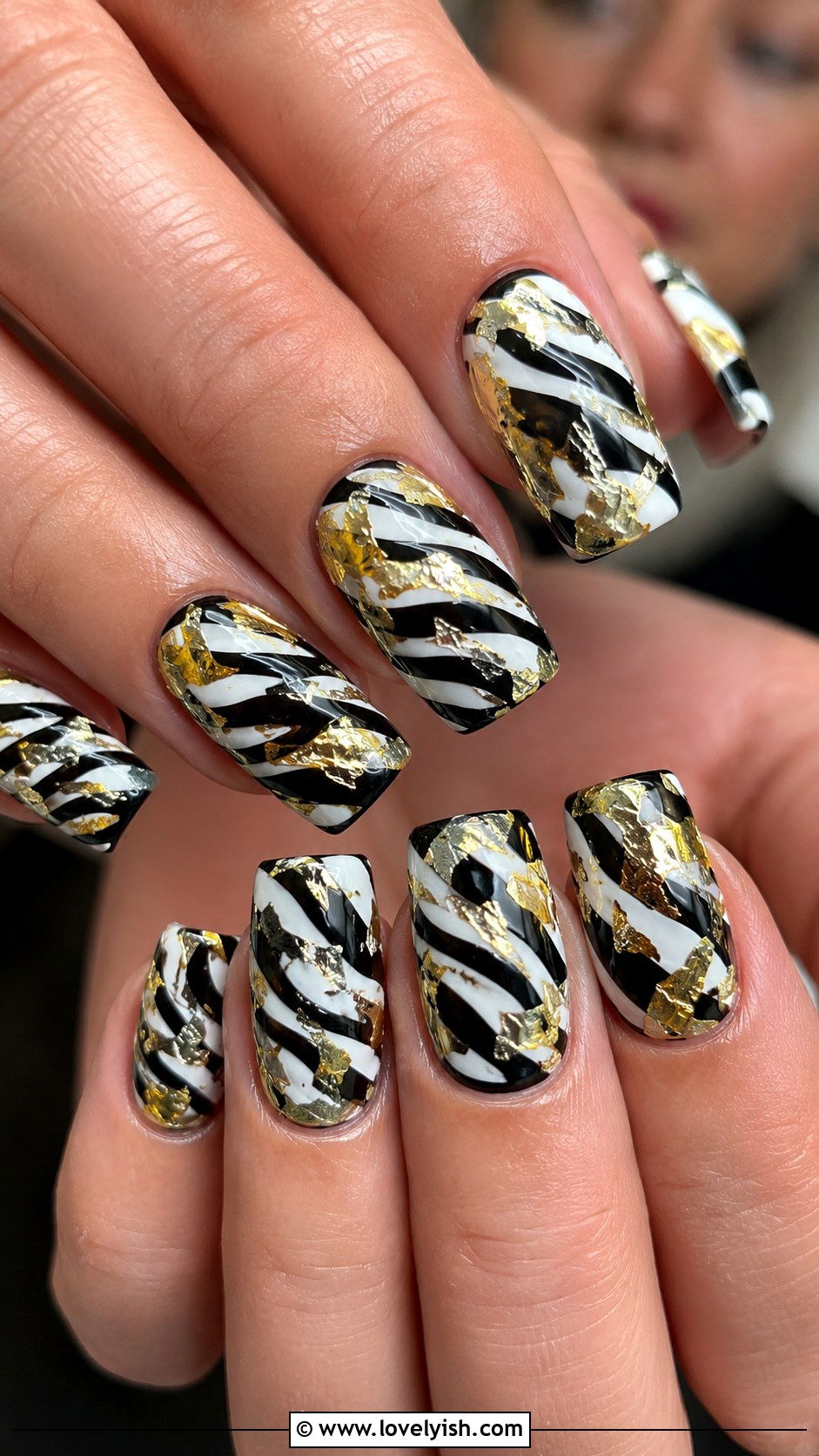 Zebra Print Nails with Foil Details - 50 zebra print nails - 50 zebra print nails