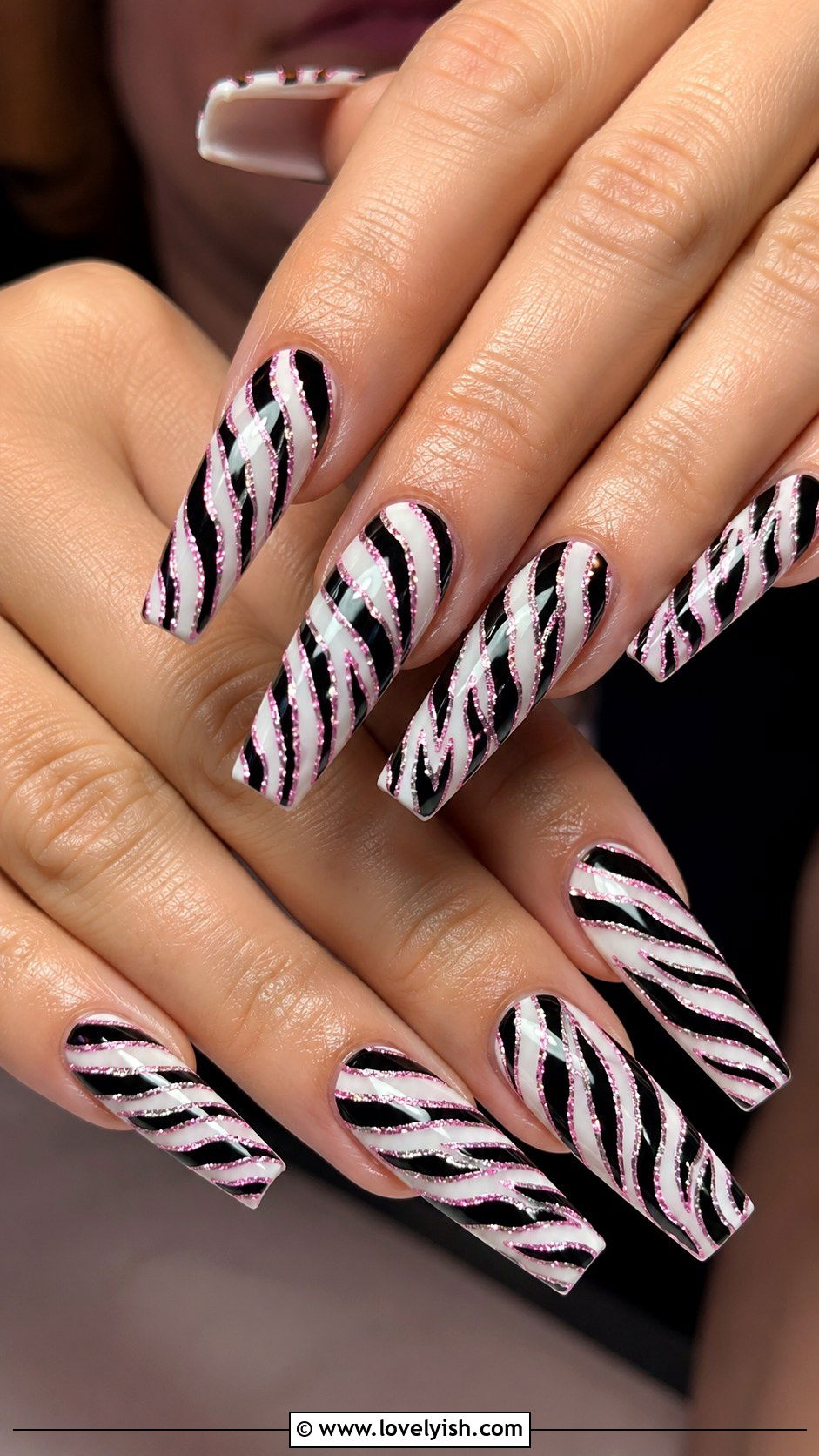 Zebra Print Nails with Glitter Outline - 50 zebra print nails - 50 zebra print nails