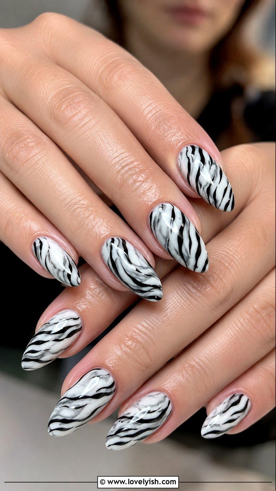 Zebra Print Nails with Marble Effect - 50 zebra print nails - 50 zebra print nails