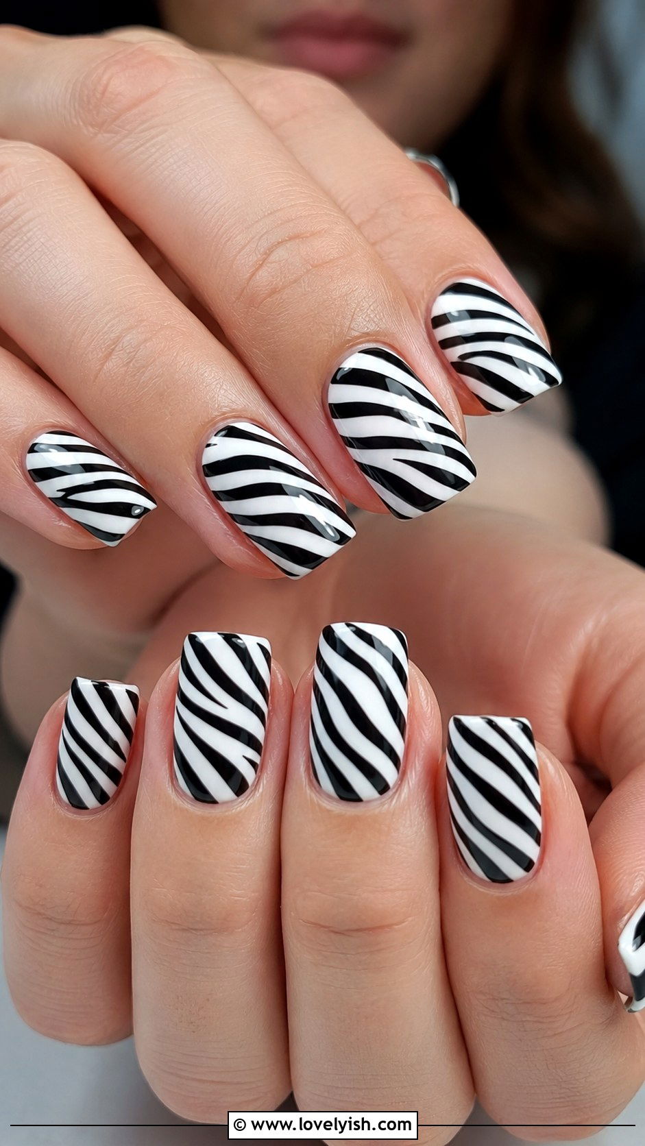 Zebra Print Nails with a Diagonal Stripe Direction - 50 zebra print nails - 50 zebra print nails